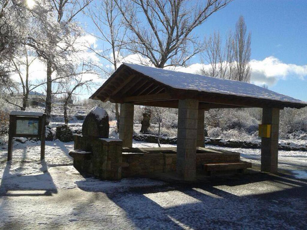Cabanas Vallecino Manzanal de los Infantes Екстериор снимка